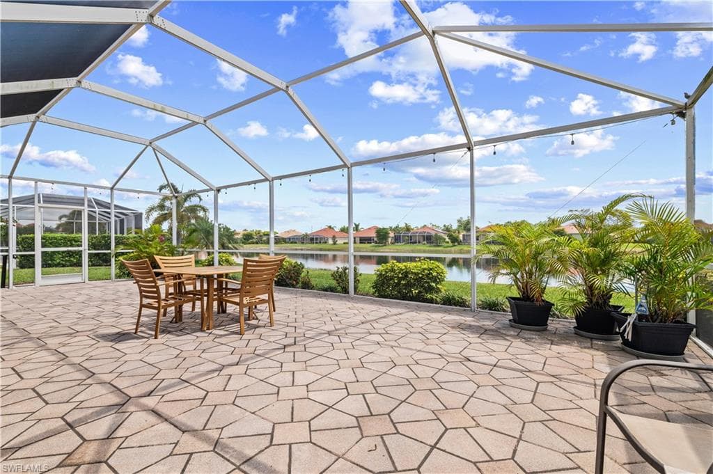 3118 Apple Blossom DR-26