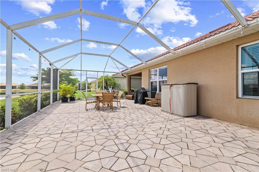 3118 Apple Blossom DR-22