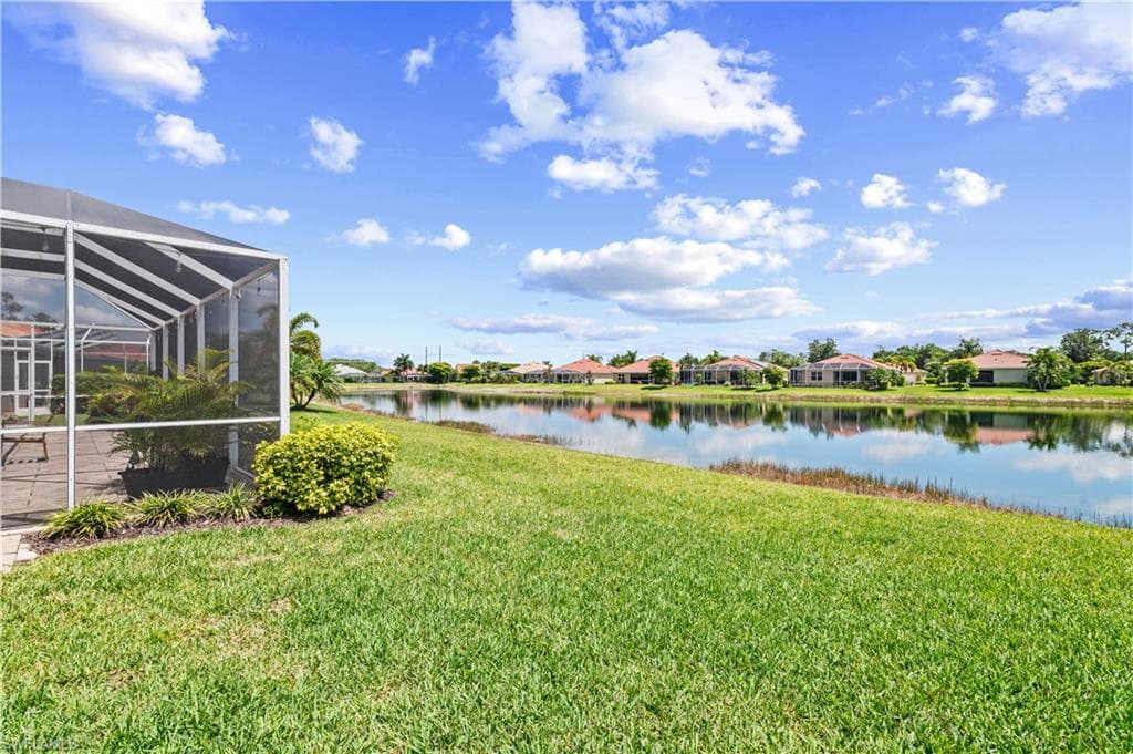 3118 Apple Blossom DR-25
