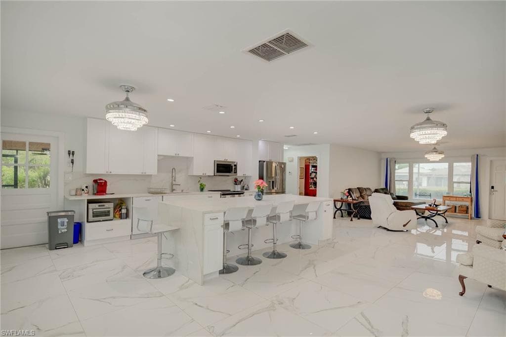14539 Riverside DR-6