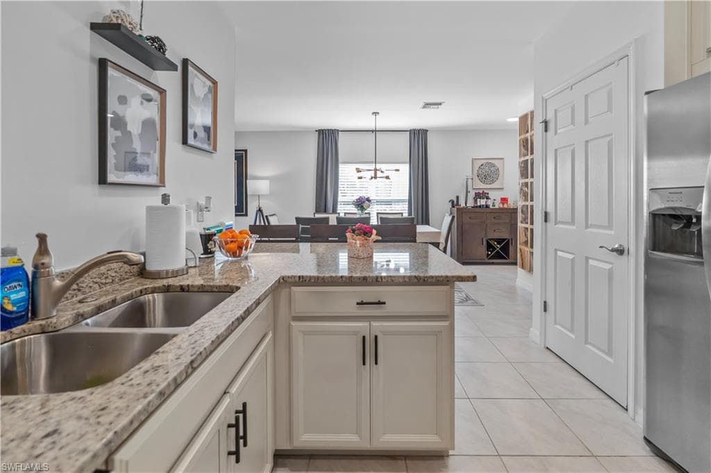 3719 Crofton CT-42