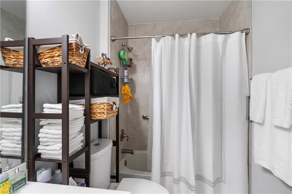 3719 Crofton CT-32
