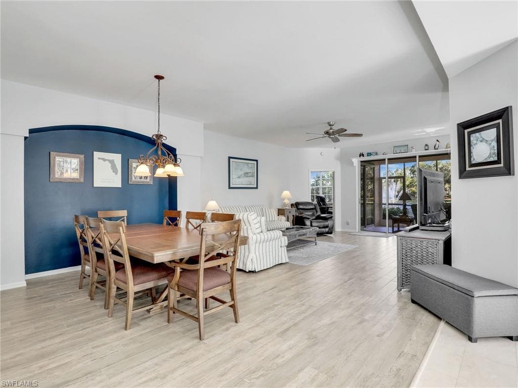 25051 Ballycastle CT 102-6