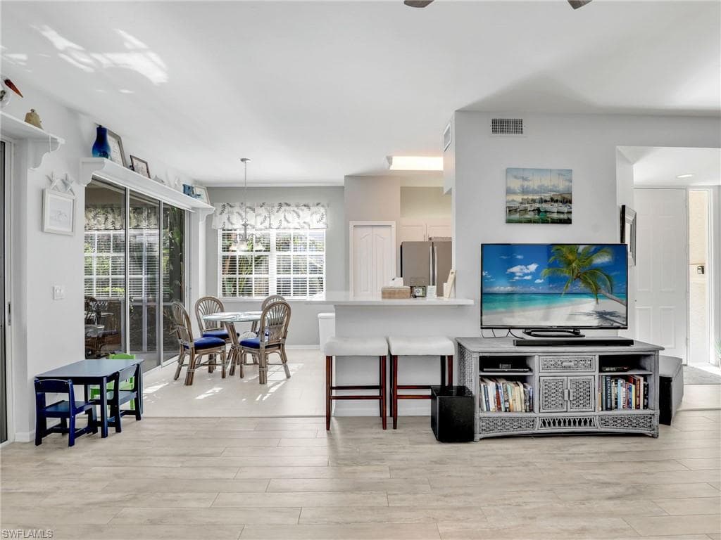 25051 Ballycastle CT 102-9