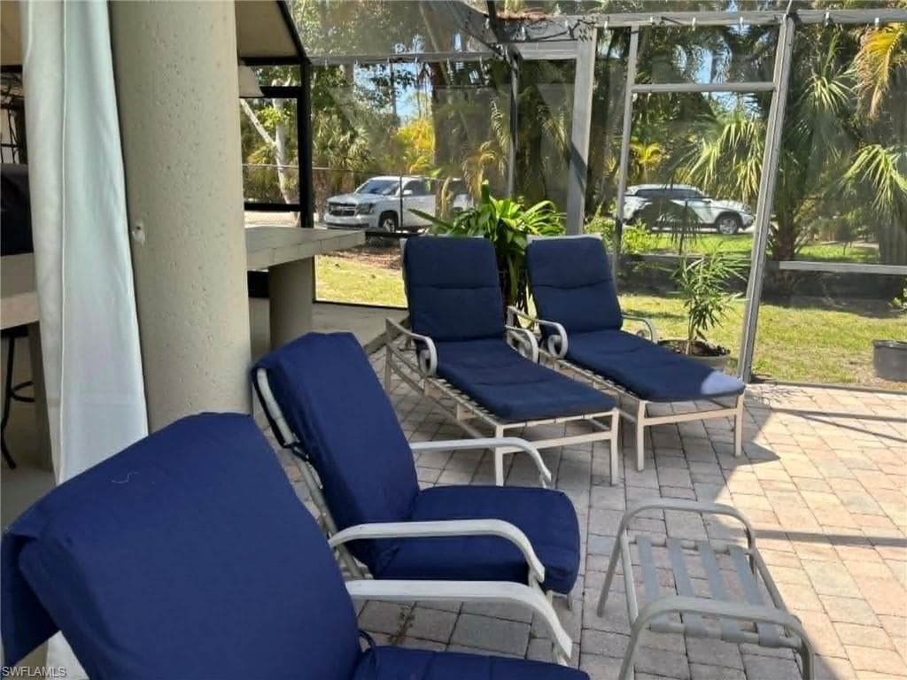 1156 Oakes BLVD-43