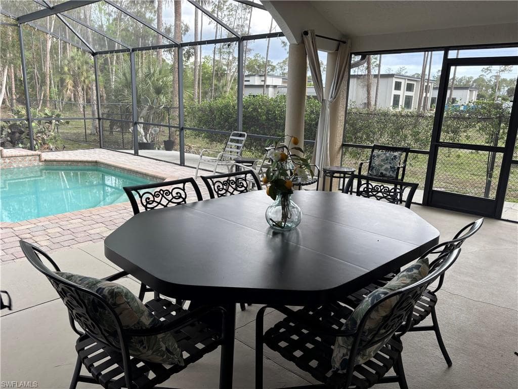 1156 Oakes BLVD-41
