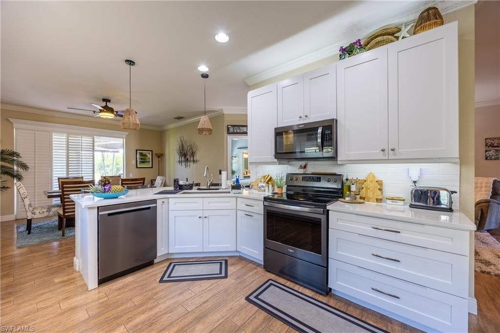 2128 Cape Heather CIR-9