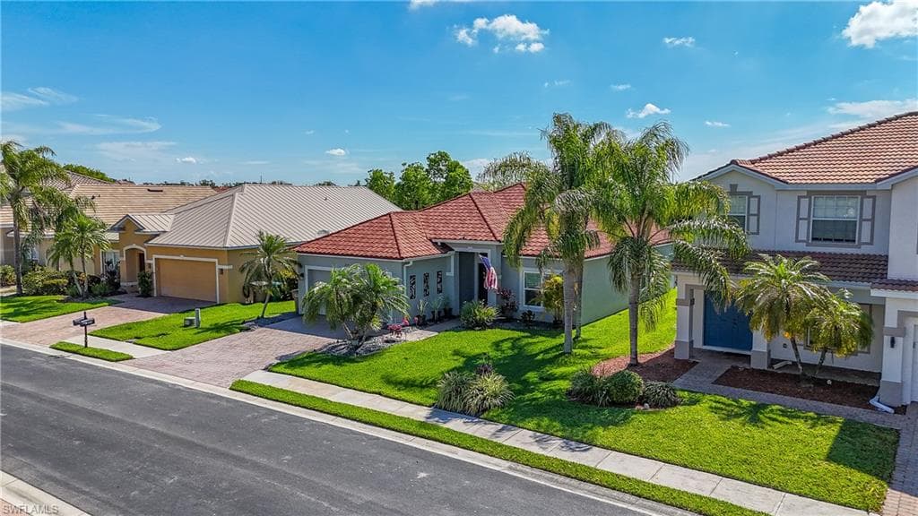 2128 Cape Heather CIR-33