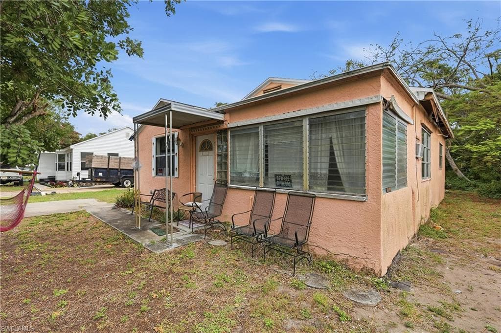 2355 Jeffcott ST-6