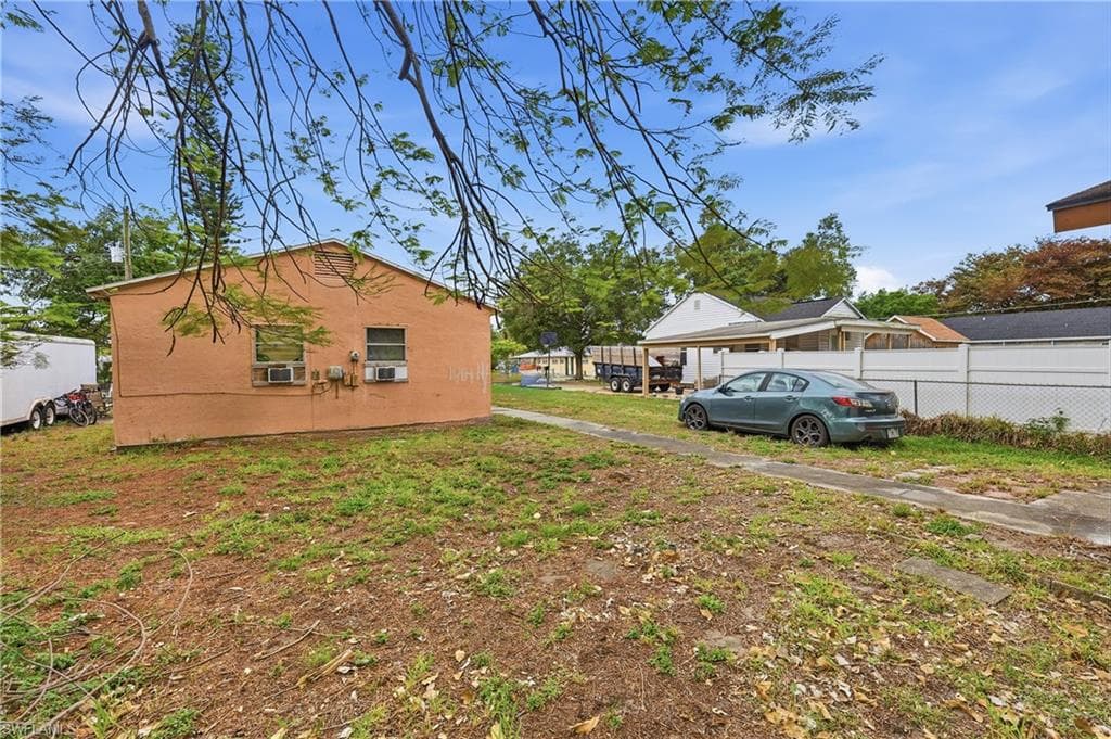 2355 Jeffcott ST-9