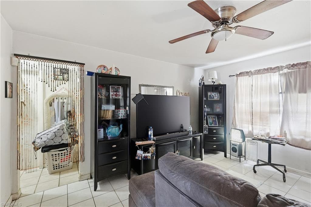 2355 Jeffcott ST-14