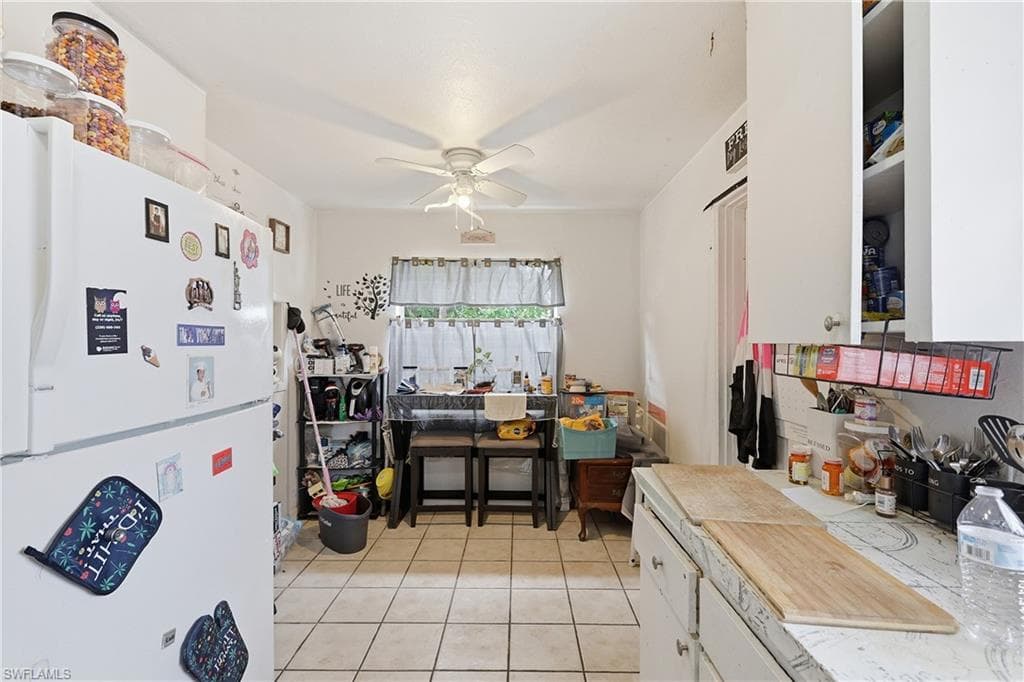 2355 Jeffcott ST-11