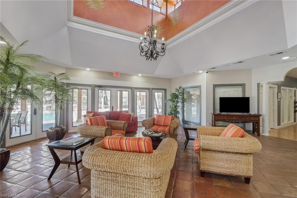 2214 Arbour Walk CIR 2012-23