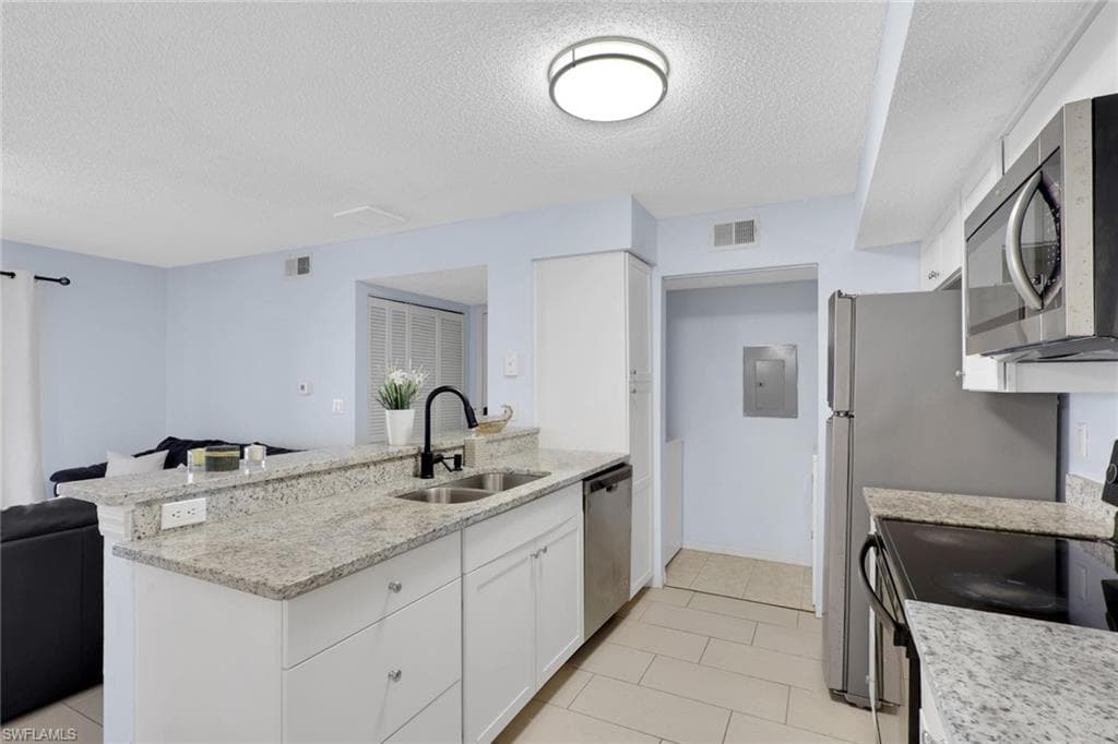 2214 Arbour Walk CIR 2012-2