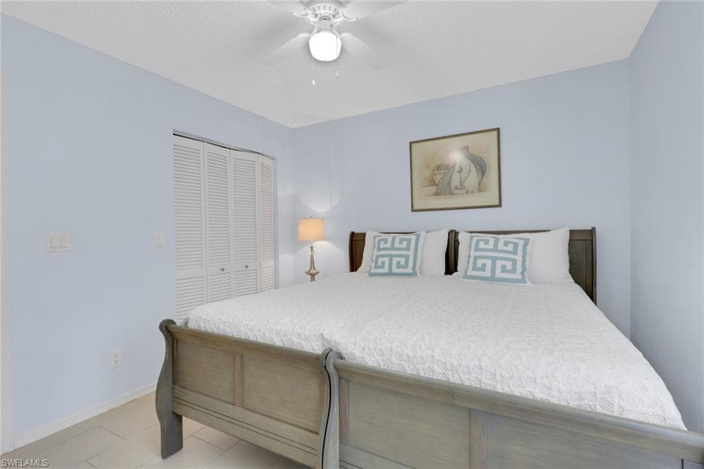 2214 Arbour Walk CIR 2012-12