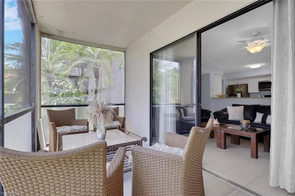 2214 Arbour Walk CIR 2012-20