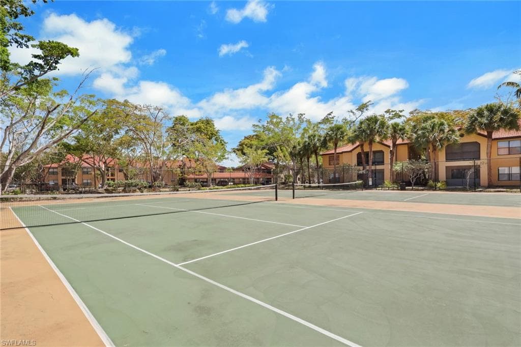 2214 Arbour Walk CIR 2012-21