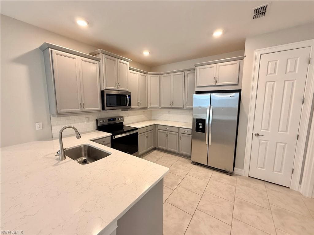 842 Enbrook LOOP-6