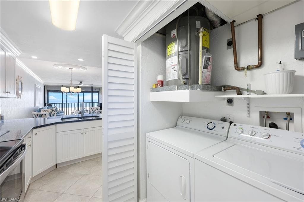 6400 Estero BLVD 402-12