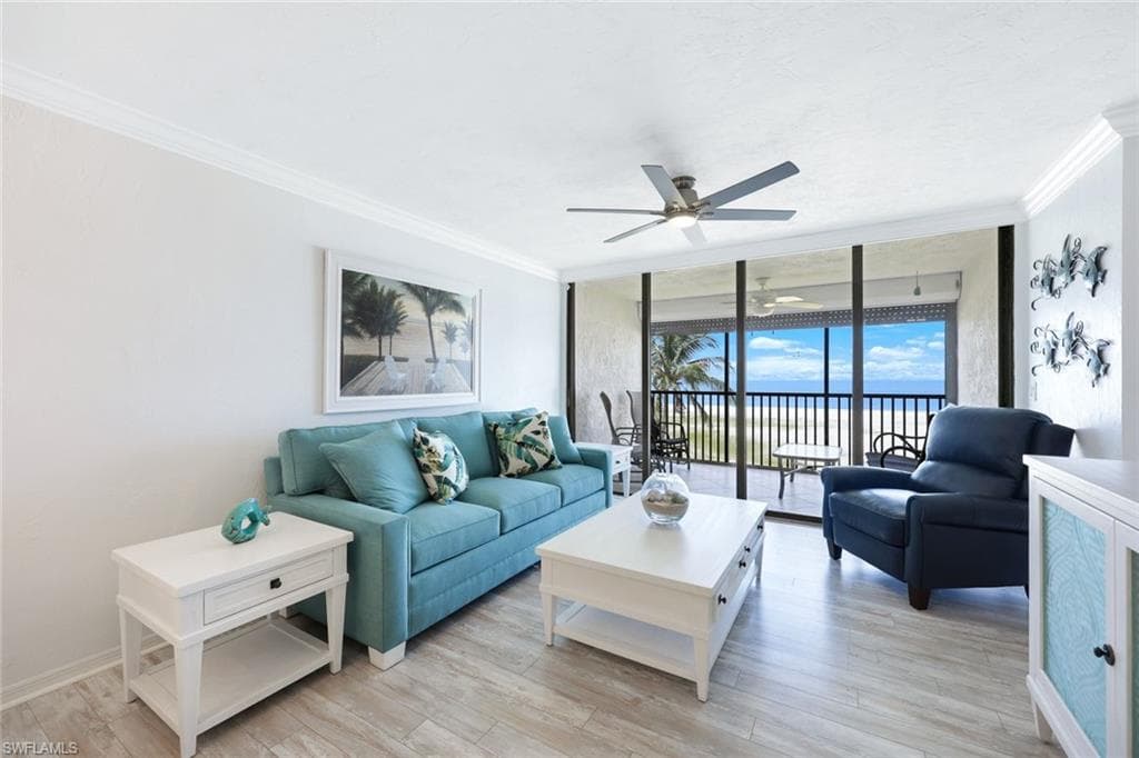 6400 Estero BLVD 402-5
