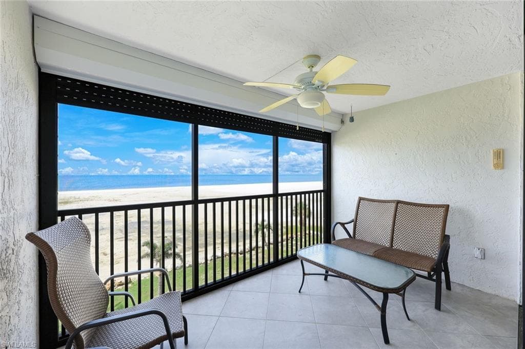 6400 Estero BLVD 402-24