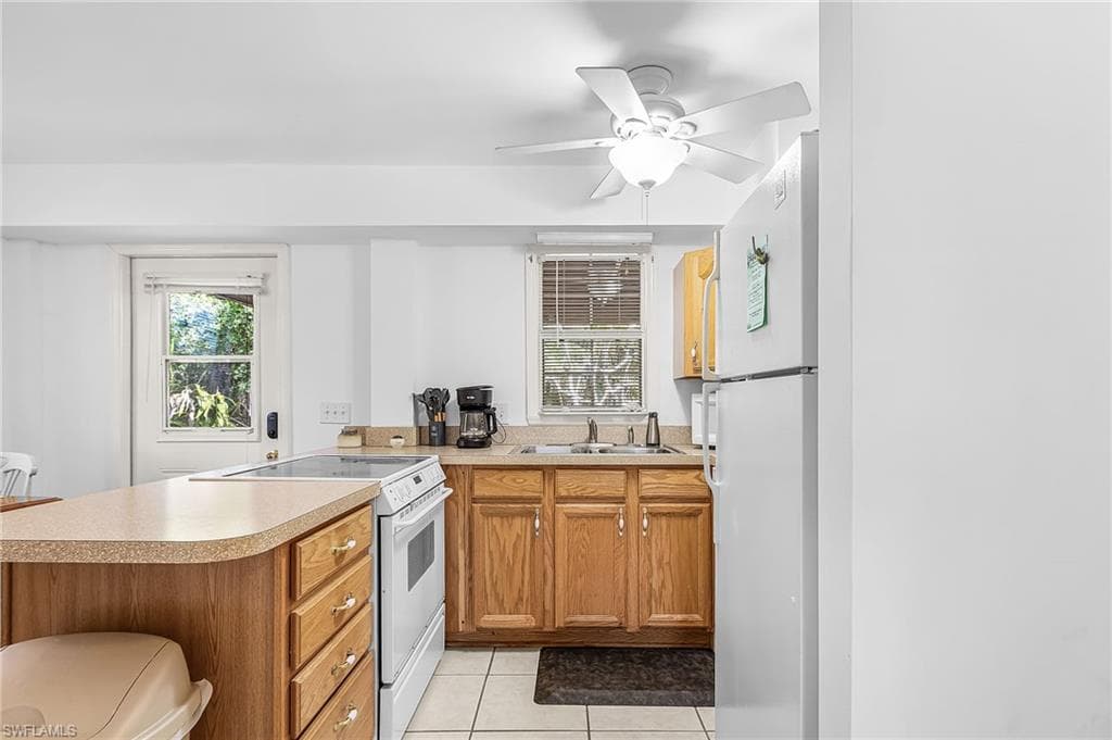 6351 Allen Park DR-17