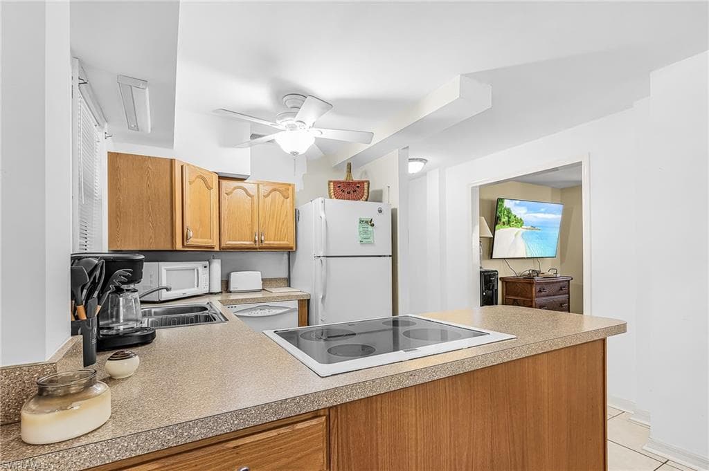 6351 Allen Park DR-20