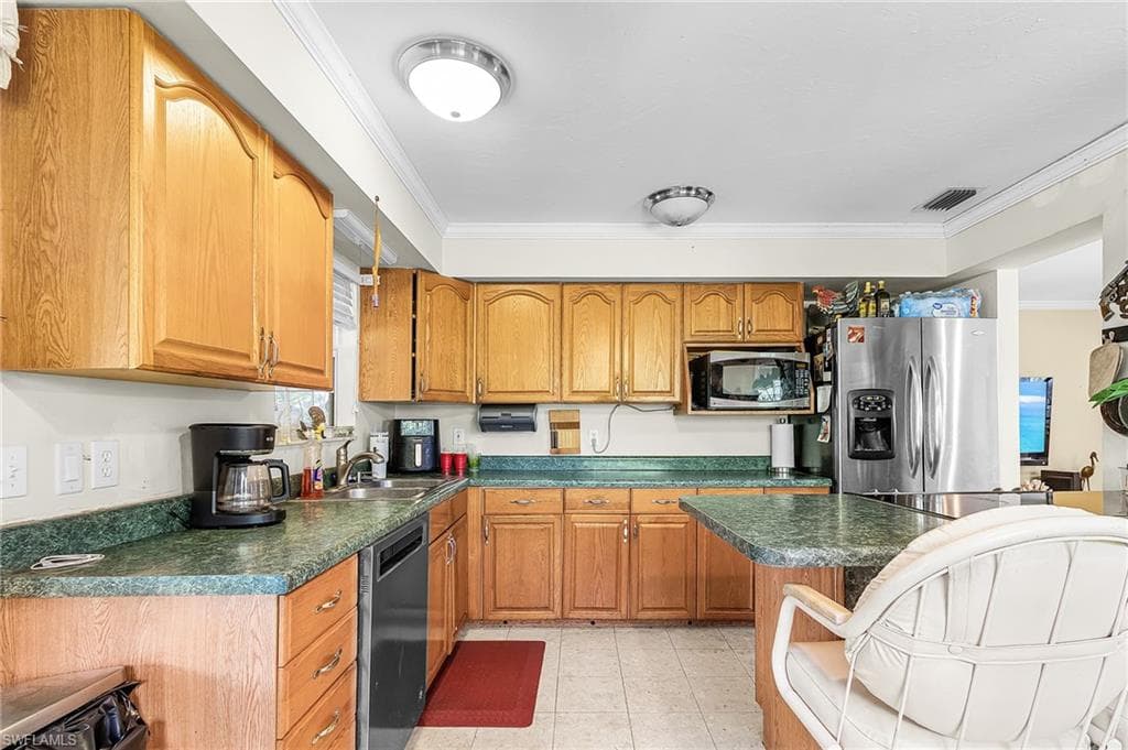 6351 Allen Park DR-4