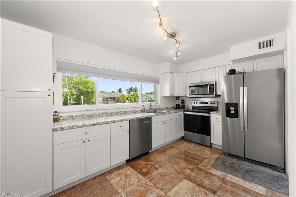 190 Brooks RD-7