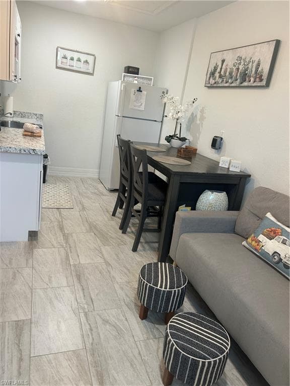 4314 Garden BLVD-28