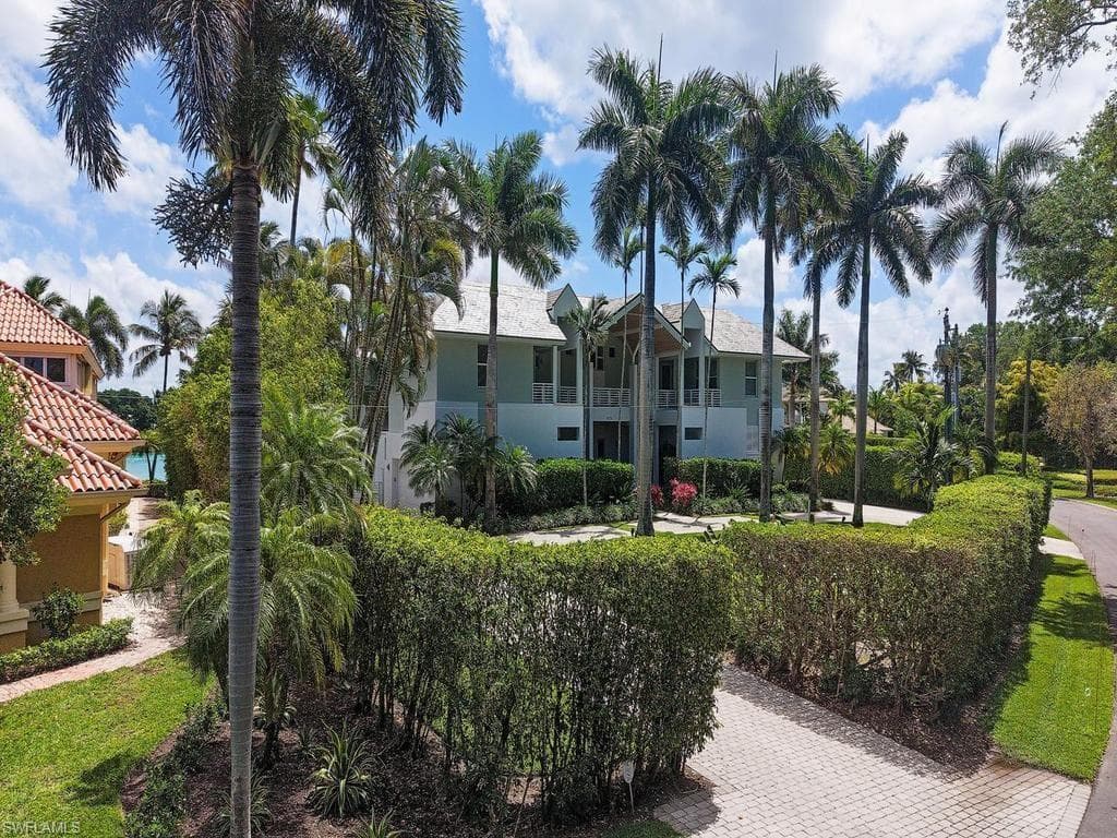 4253 Cutlass LN-9