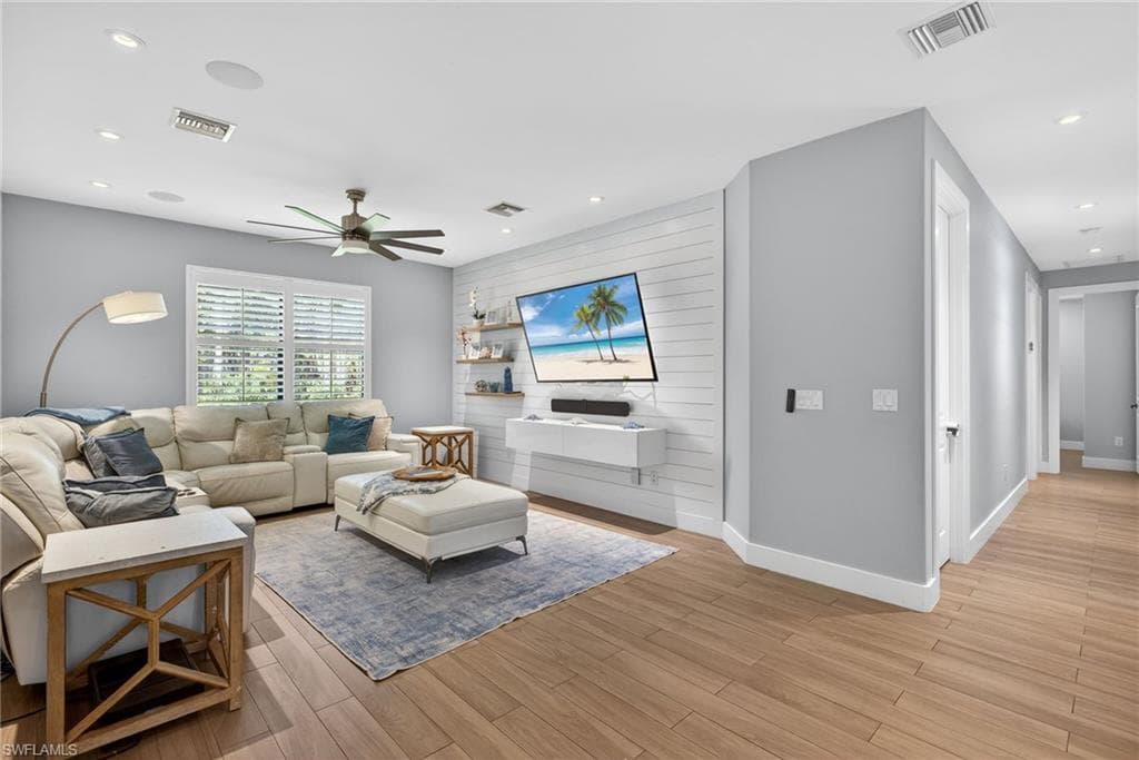 5577 Lancewood WAY-17