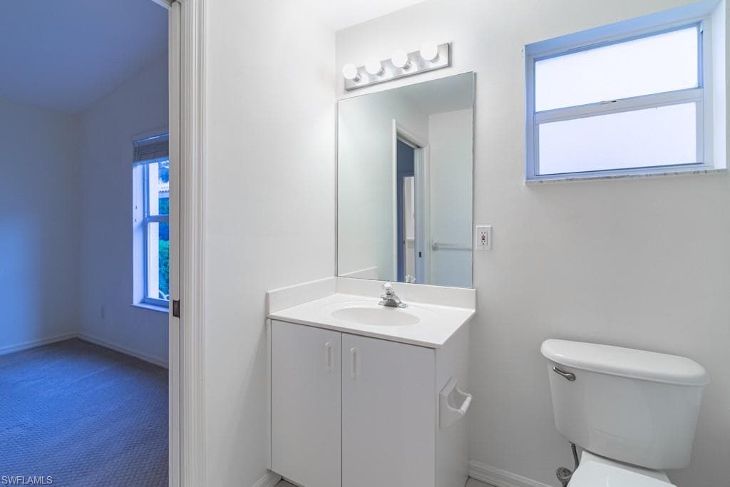 2230 Stacil CIR-10