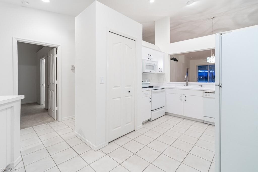 2230 Stacil CIR-8