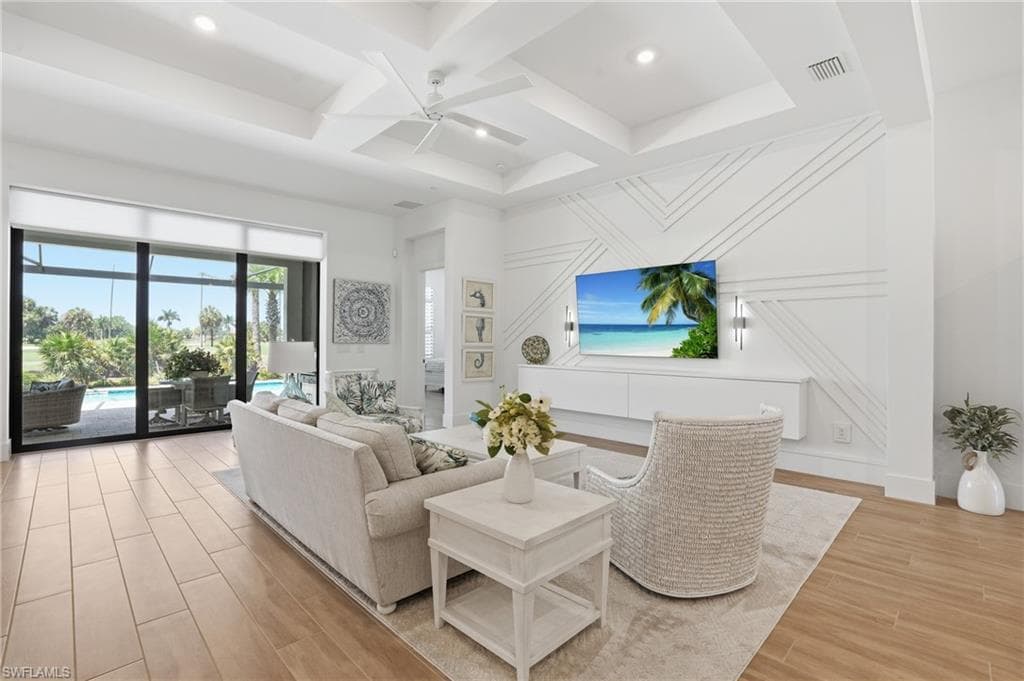 1821 Verada CT-9