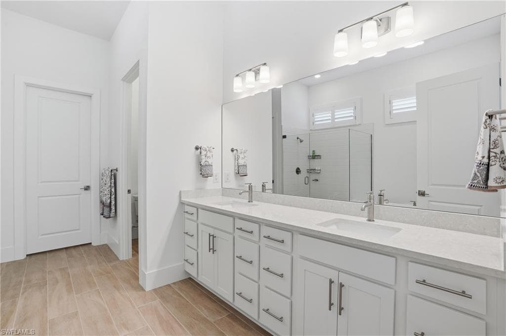 1821 Verada CT-25