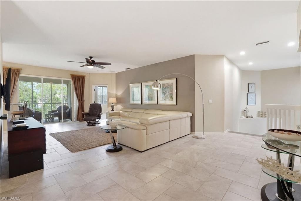 3500 Ballybridge CIR 202-7