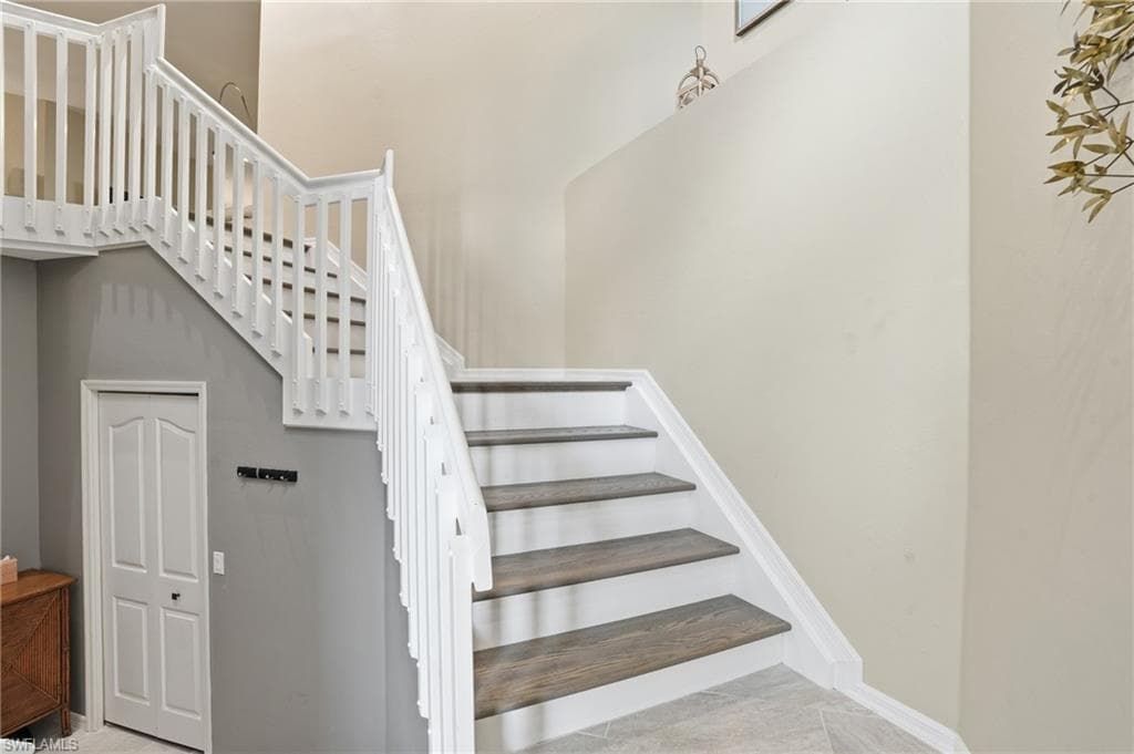 3500 Ballybridge CIR 202-5