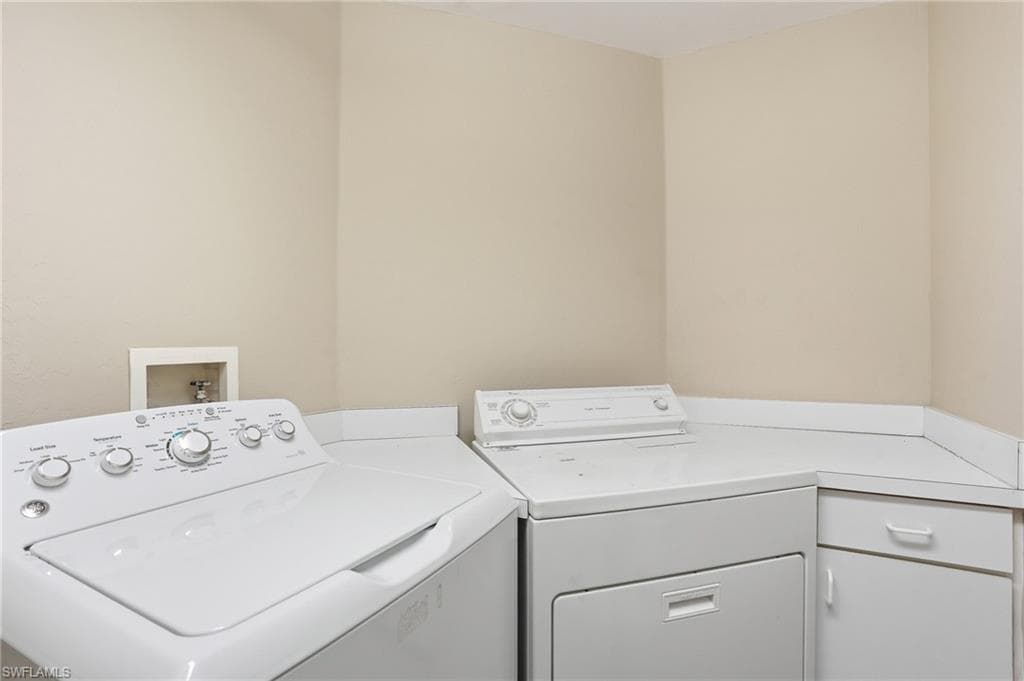 3500 Ballybridge CIR 202-24