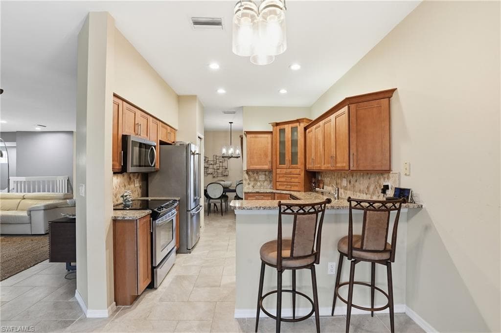 3500 Ballybridge CIR 202-11