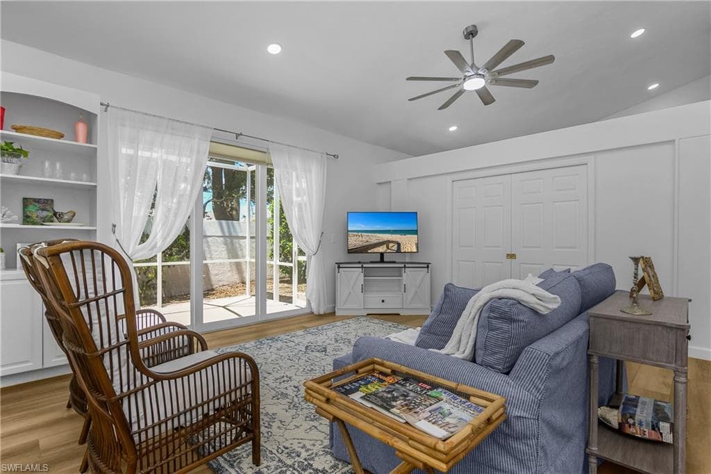 120 Livermore LN-6