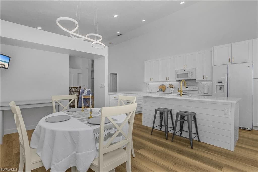 120 Livermore LN-16