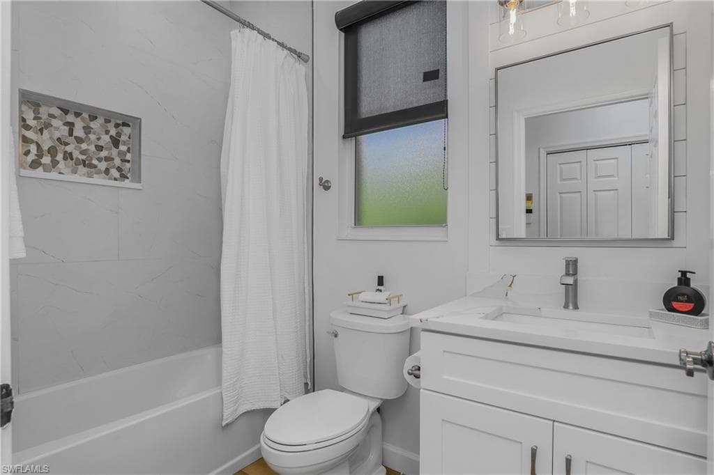 120 Livermore LN-24
