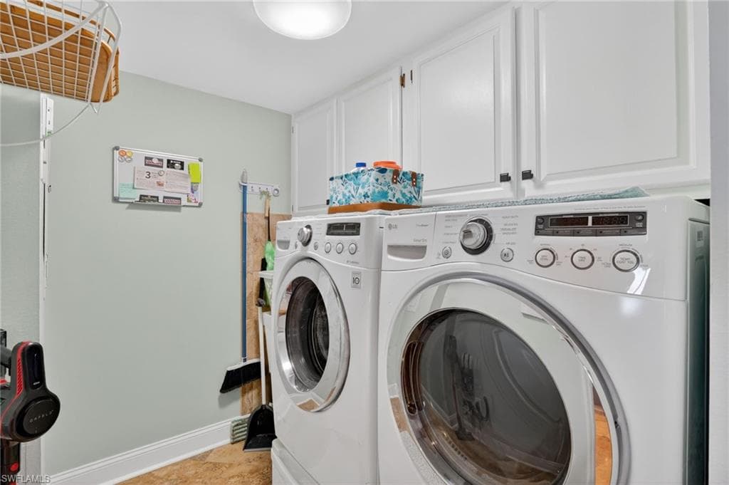 1900 Virginia AVE 802-25