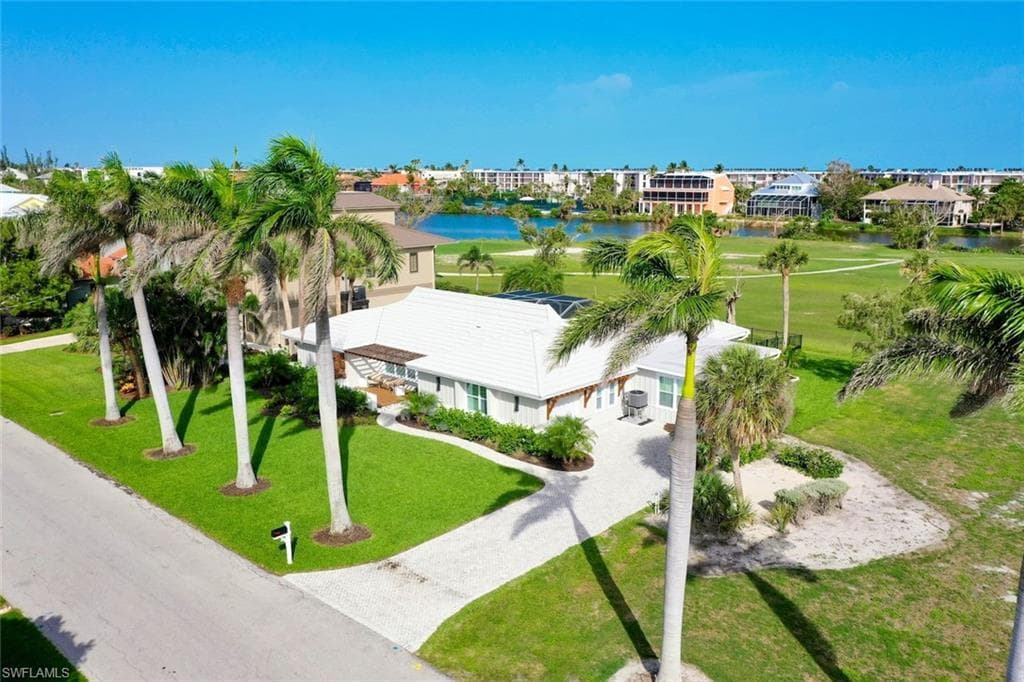 1251 Par View DR-43