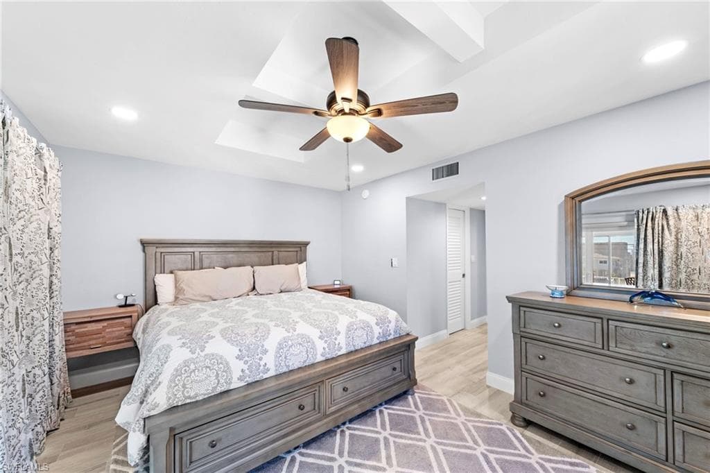 26236 Hickory BLVD 1-17
