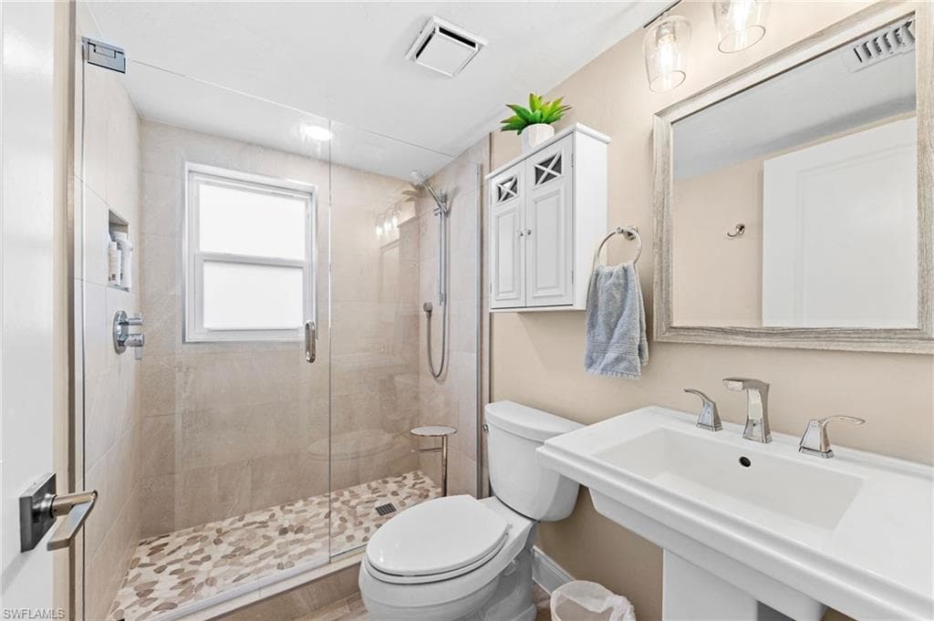 26236 Hickory BLVD 1-24