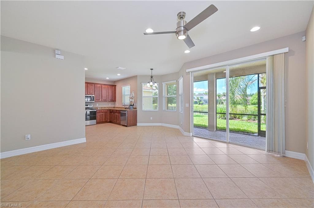 10474 Spruce Pine CT-13