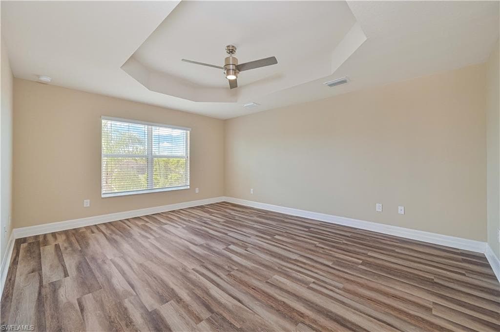 10474 Spruce Pine CT-24
