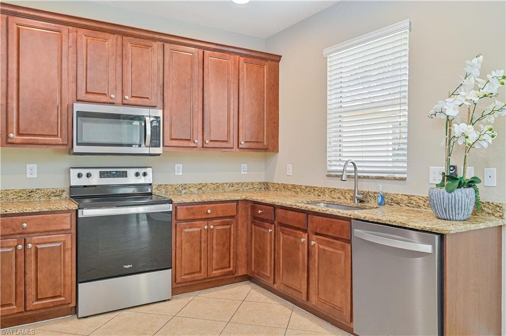 10474 Spruce Pine CT-15